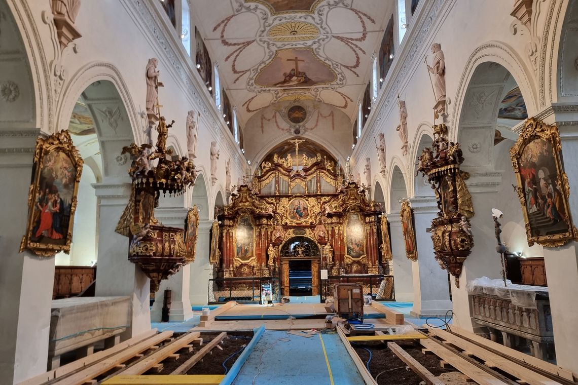 das restaurierte Gewölbe der Klosterkirche Wettingen